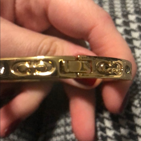 Coach gold bracelet - Picture 3 of 3